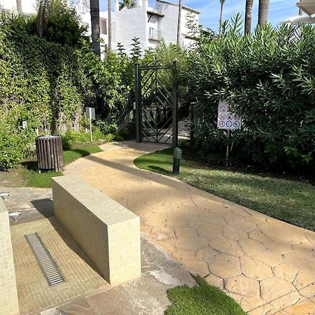 Costalita Beach Apartamento En Estepona Extérieur photo