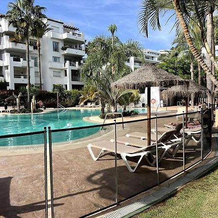 Costalita Beach Apartamento En Estepona Extérieur photo