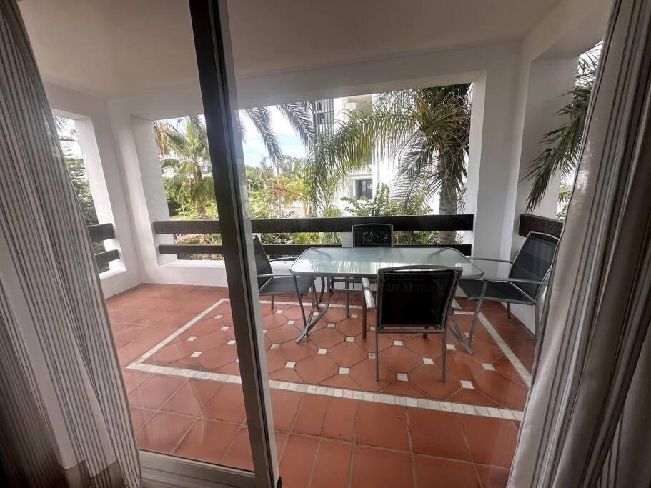 Costalita Beach Apartamento En Estepona Extérieur photo