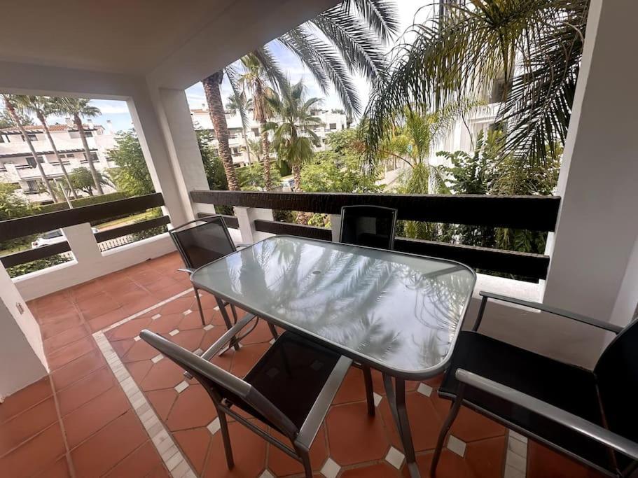 Costalita Beach Apartamento En Estepona Extérieur photo