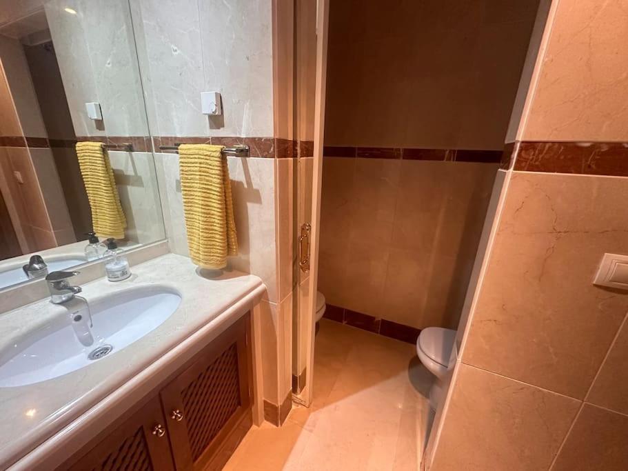 Costalita Beach Apartamento En Estepona Extérieur photo