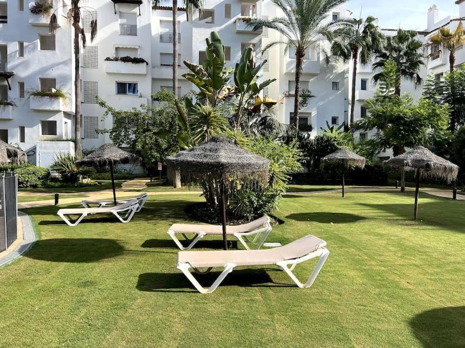 Costalita Beach Apartamento En Estepona Extérieur photo